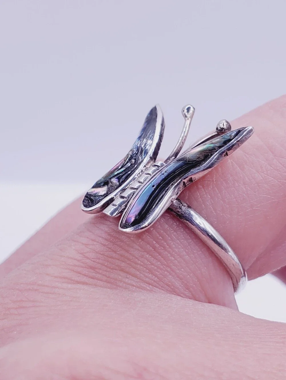 Abalone Butterfly 925 Sterling Silcer Artisan Iridescent Vintage Ring